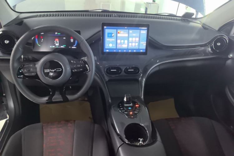Used BYD e2 2023 Travel Edition Center Console