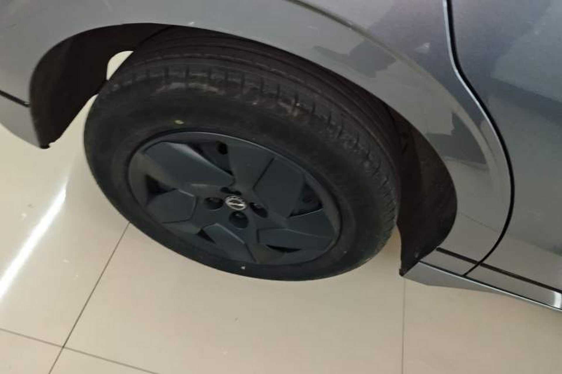 Used BYD e2 2023 Comfort Model Exterior 5