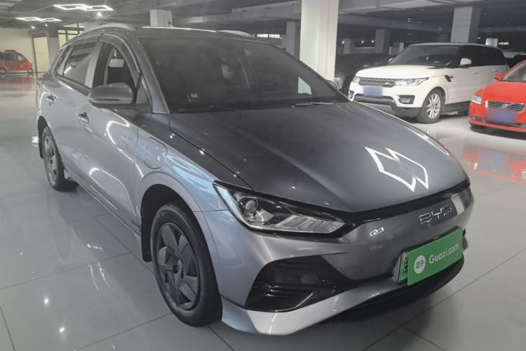 Used BYD e2 2023 Travel Edition Front Right 45 Deg