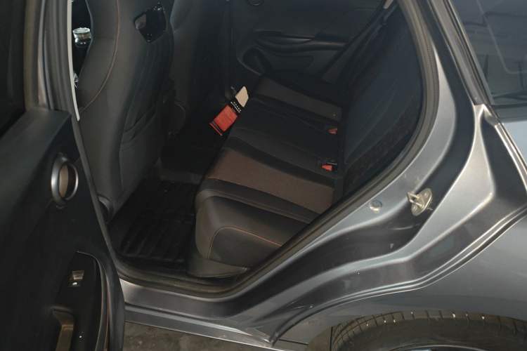Used BYD e2 2023 Comfort Model Interior 4
