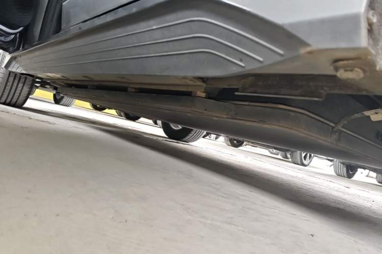 Used BYD e2 2023 Luxury Model Left Side Sill