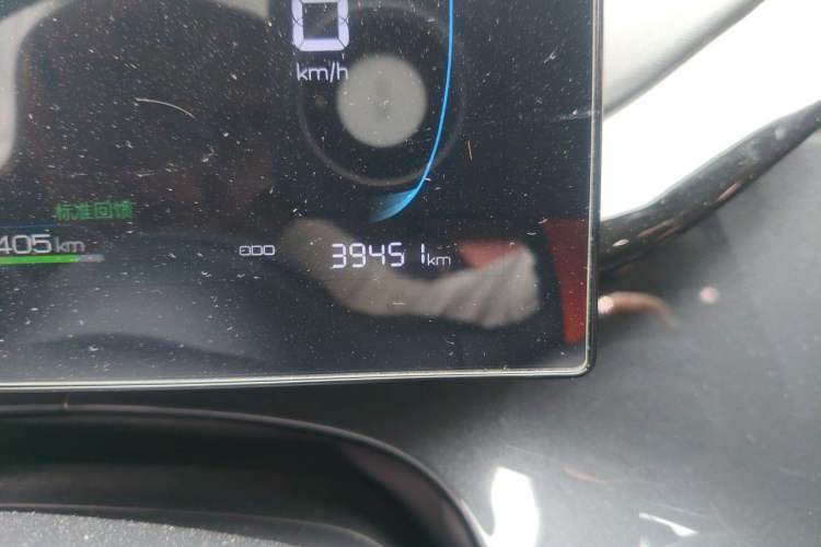 Used BYD e2 2023 Comfort Model Odometer Close Up