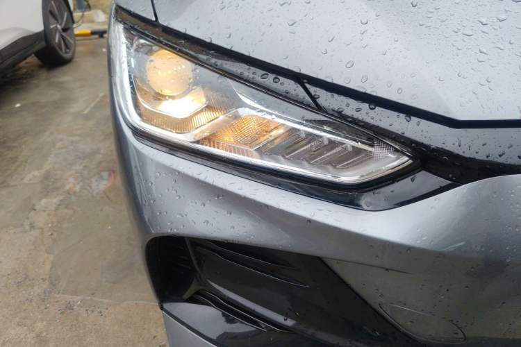 Used BYD e2 2023 Comfort Model Right Front Headlight