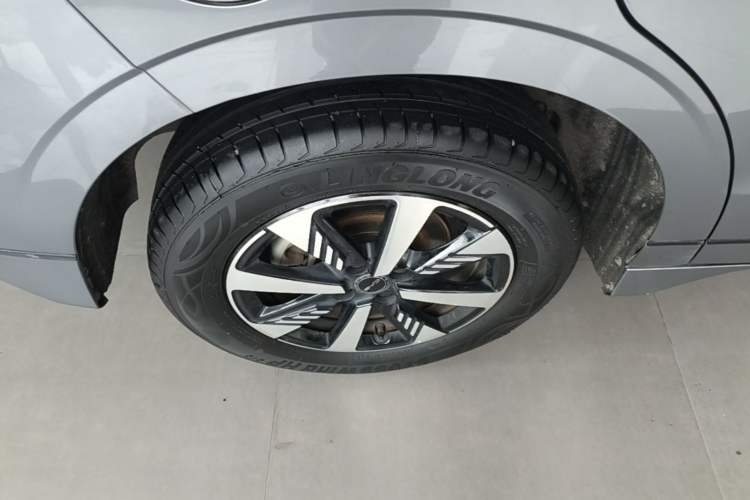 Used BYD e2 2023 Luxury Model Right Rear Wheel Hub