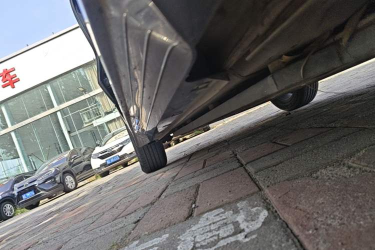 Used BYD e2 2023 Luxury Model Right Side Sill