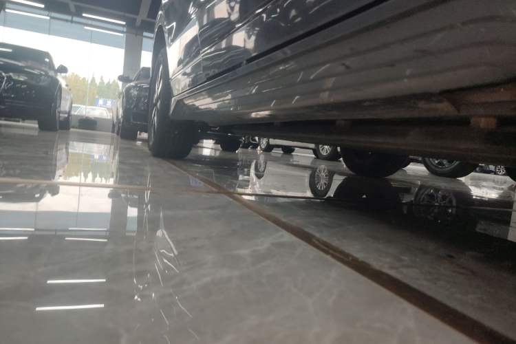 Used BYD e2 2023 Luxury Model Right Side Sill