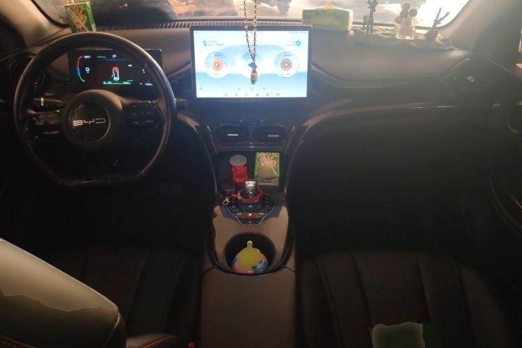 Used BYD e2 2023 Luxury Model Center Console