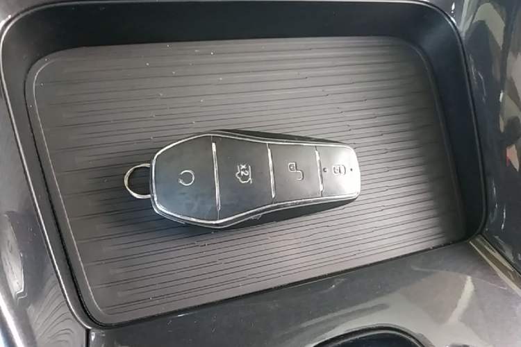 Used BYD e2 2023 Luxury Model Vehicle Key
