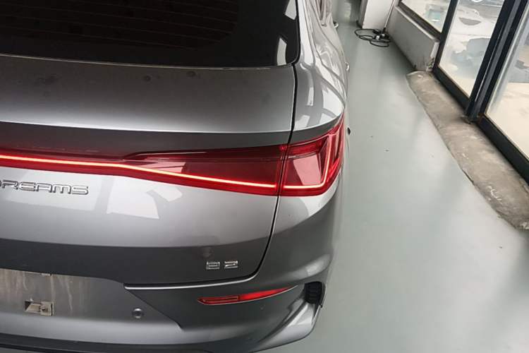 Used BYD e2 2023 Luxury Model Exterior 3