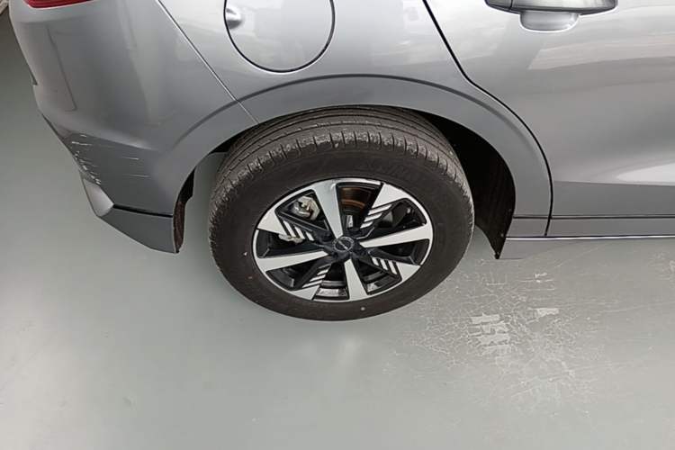 Used BYD e2 2023 Luxury Model Exterior 5