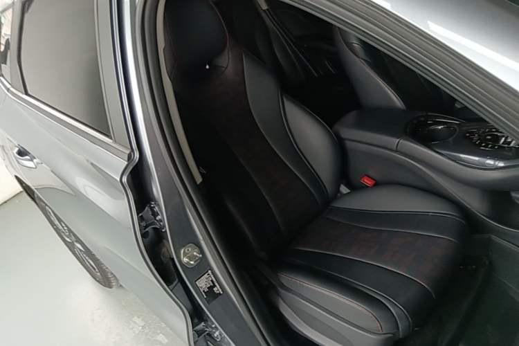 Used BYD e2 2023 Luxury Model Right Front Seat