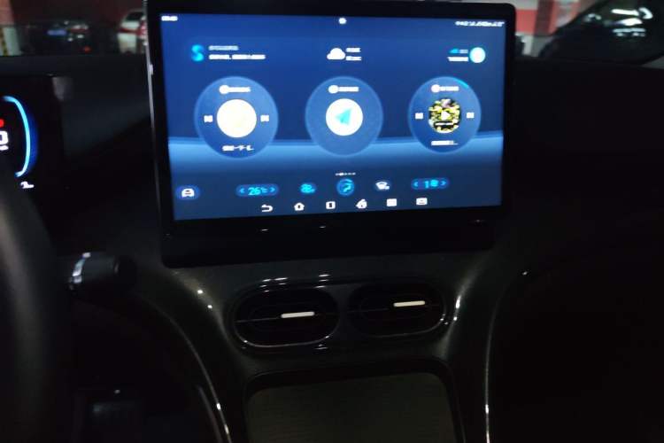 Used BYD e2 2023 Luxury Model Audio And AC Panel