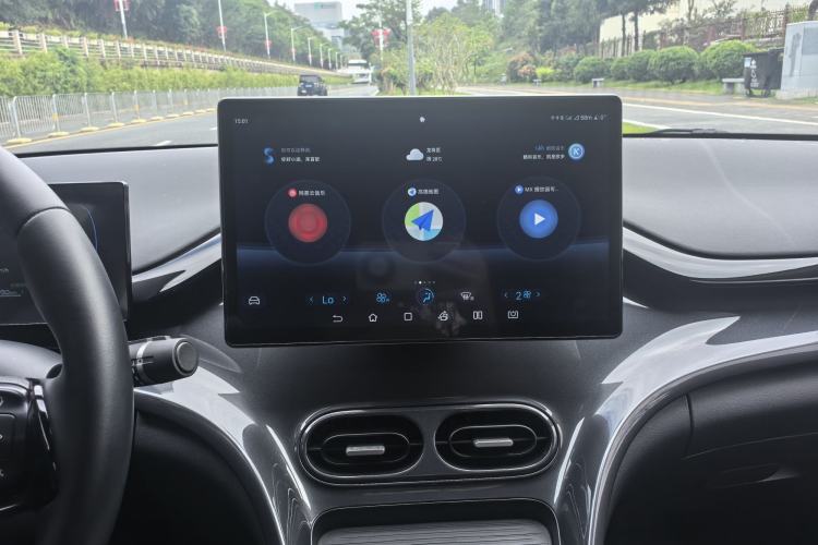 Used BYD e2 2023 Luxury Model Audio And AC Panel