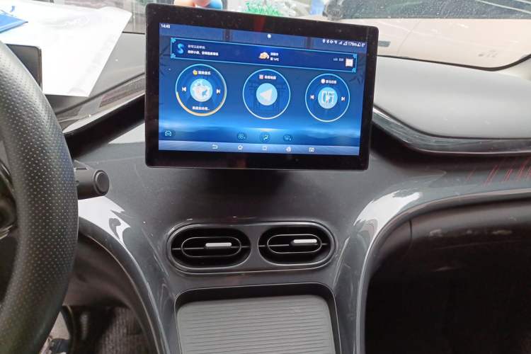Used BYD e2 2023 Comfort Model Audio And AC Panel