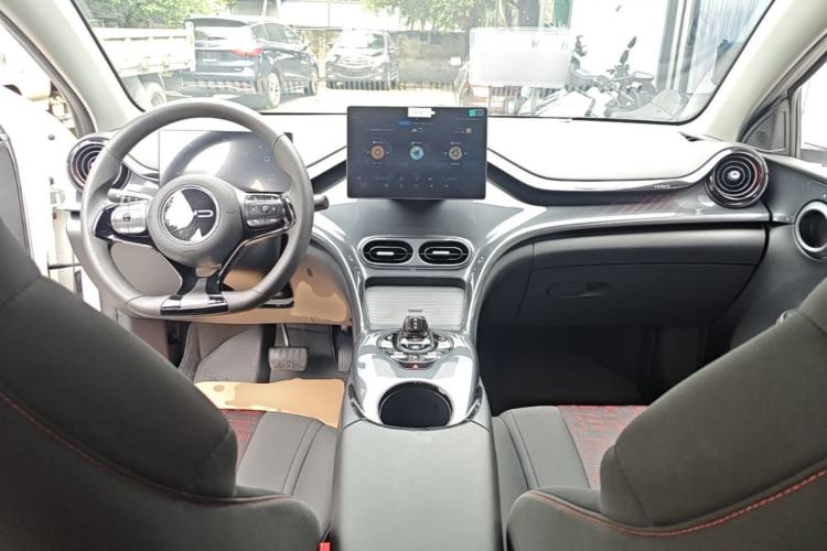 Used BYD e2 2023 Comfort Model Center Console