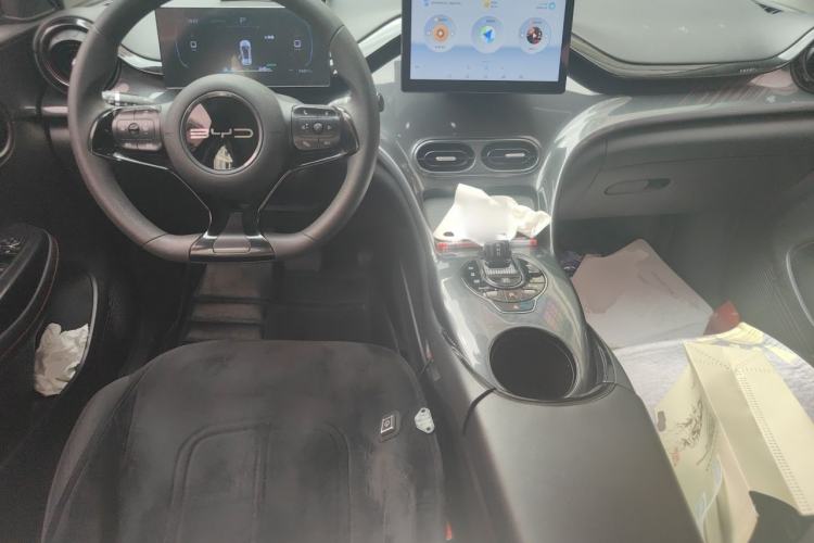 Used BYD e2 2023 Comfort Model Center Console