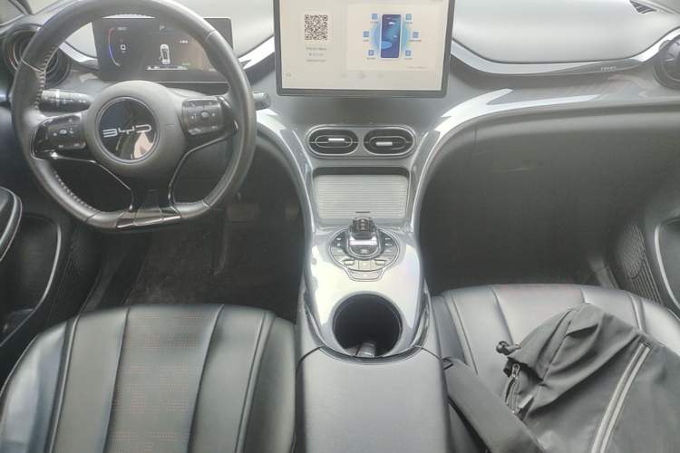 Used BYD e2 2023 Comfort Model Center Console