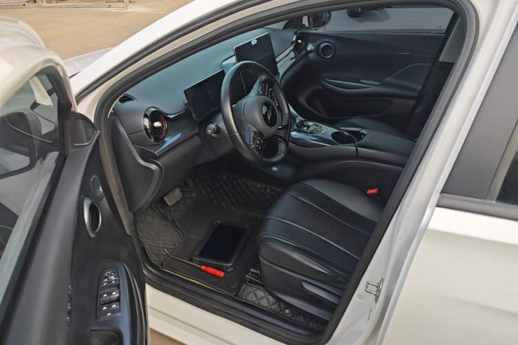 Used BYD e2 2023 Luxury Model Driver Seat