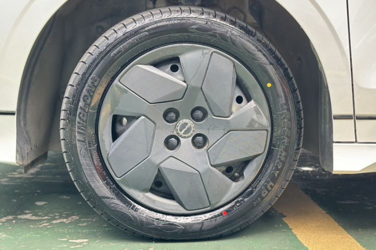 Used BYD e2 2023 Comfort Model Exterior 1