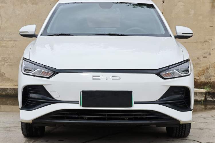 Used BYD e2 2023 Comfort Model Exterior 1