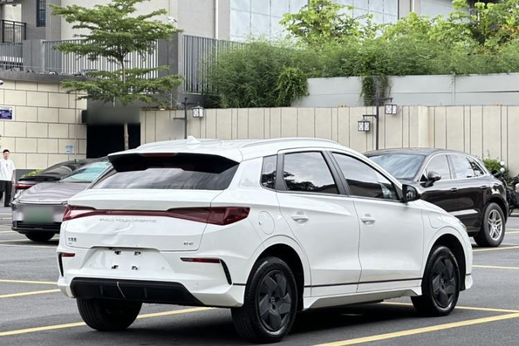 Used BYD e2 2023 Comfort Model Exterior 2