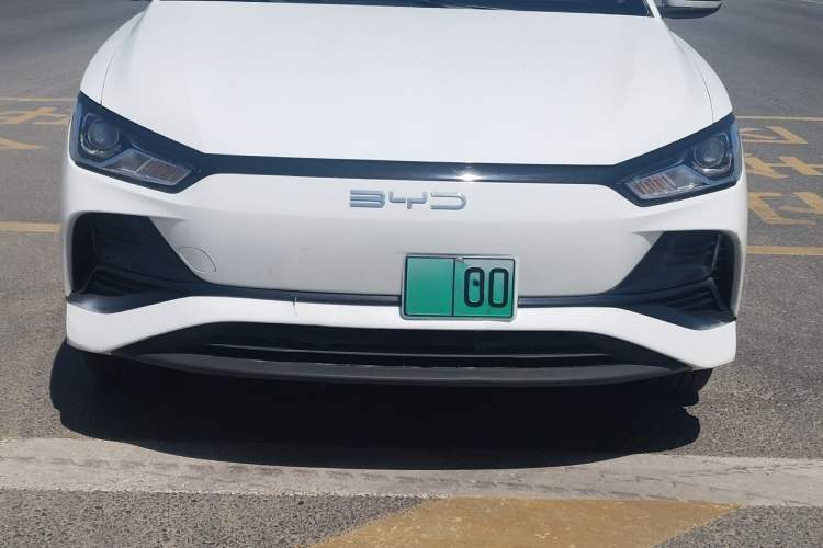 Used BYD e2 2023 Comfort Model Exterior 2
