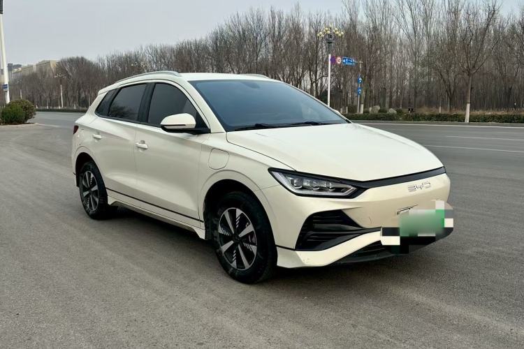 Used BYD e2 2023 Luxury Model Exterior 2