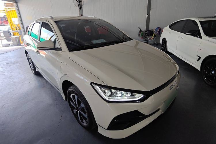 Used BYD e2 2023 Luxury Model Exterior 2