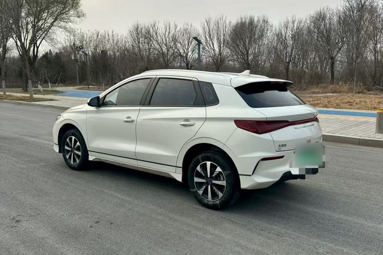 Used BYD e2 2023 Luxury Model Exterior 3