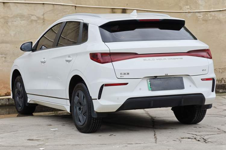 Used BYD e2 2023 Comfort Model Exterior 3