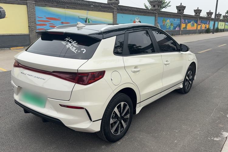 Used BYD e2 2023 Luxury Model Exterior 3