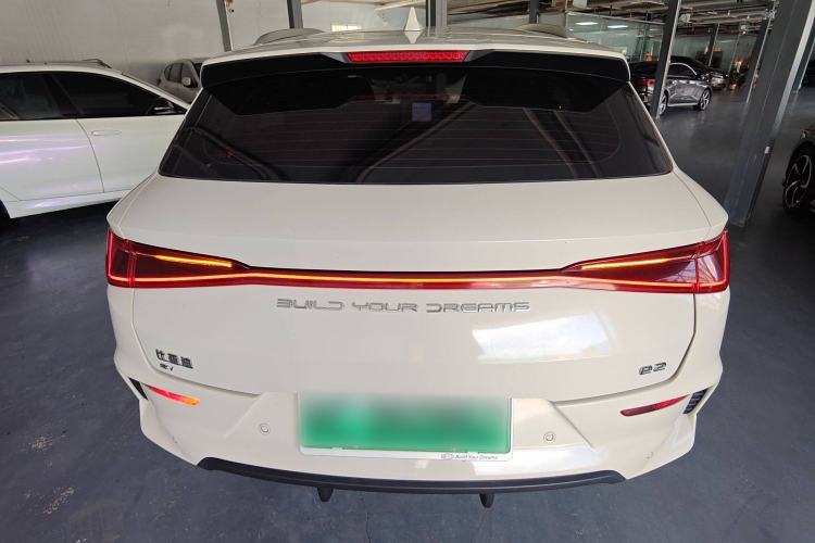 Used BYD e2 2023 Luxury Model Exterior 4