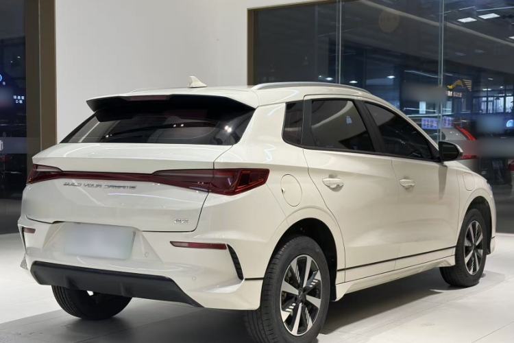 Used BYD e2 2023 Luxury Model Exterior 7