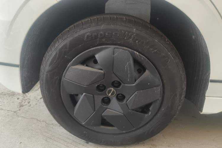 Used BYD e2 2023 Comfort Model Exterior 8