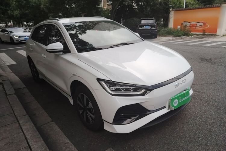 Used BYD e2 2023 Luxury Model Front Right 45 Deg