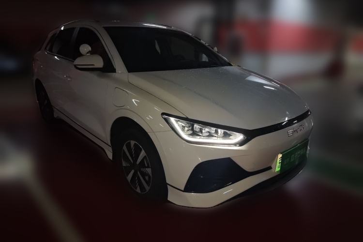 Used BYD e2 2023 Luxury Model Front Right 45 Deg