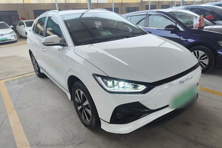 Used BYD e2 2023 Luxury Model Front Right 45 Deg