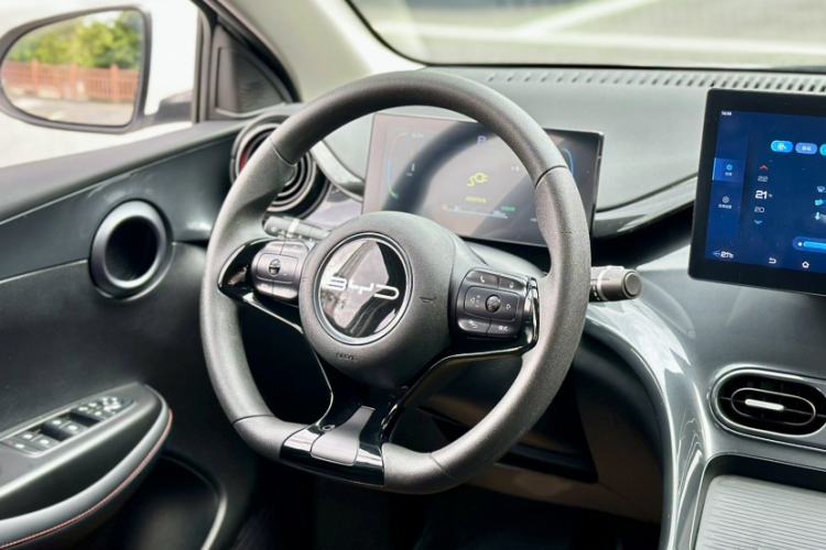 Used BYD e2 2023 Comfort Model Interior 1