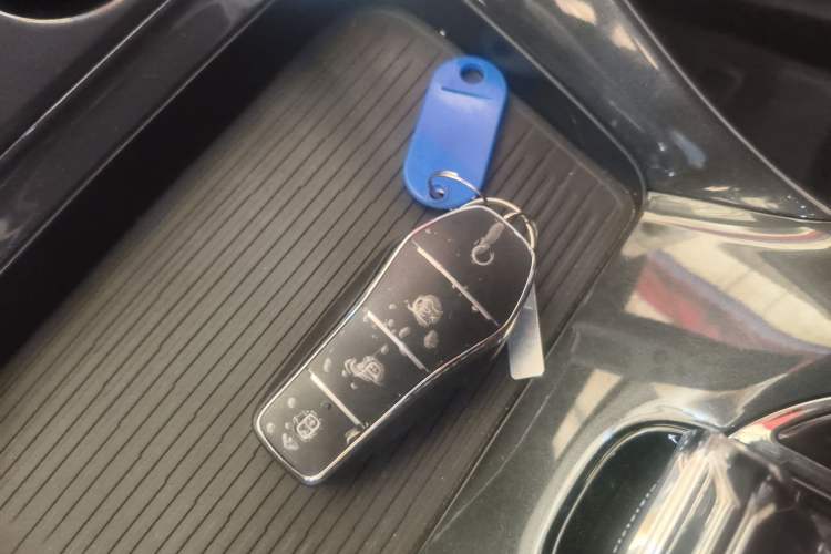 Used BYD e2 2023 Comfort Model Interior 1