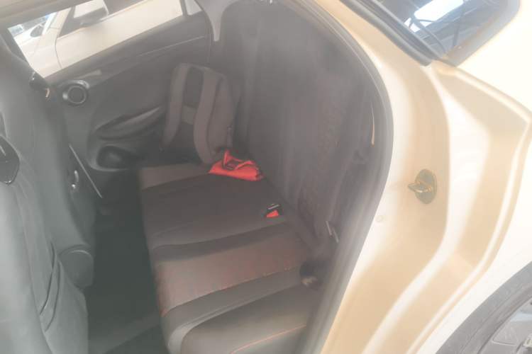 Used BYD e2 2023 Comfort Model Interior 4