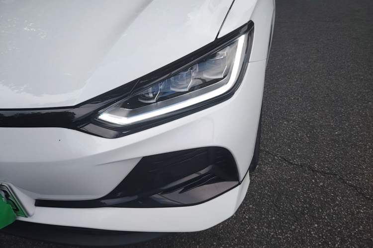 Used BYD e2 2023 Luxury Model Left Front Headlight