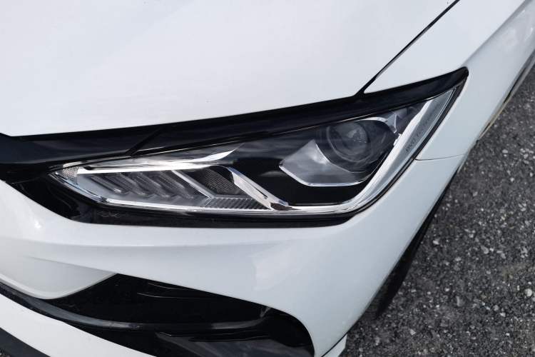 Used BYD e2 2023 Comfort Model Left Front Headlight