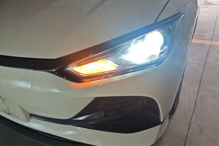 Used BYD e2 2023 Comfort Model Left Front Headlight