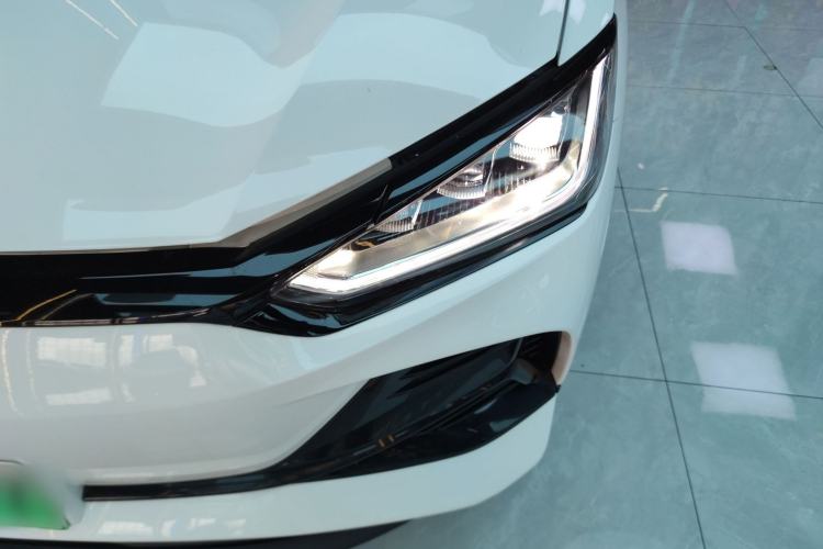 Used BYD e2 2023 Luxury Model Left Front Headlight