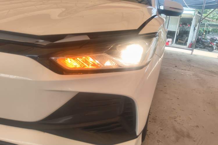 Used BYD e2 2023 Comfort Model Left Front Headlight