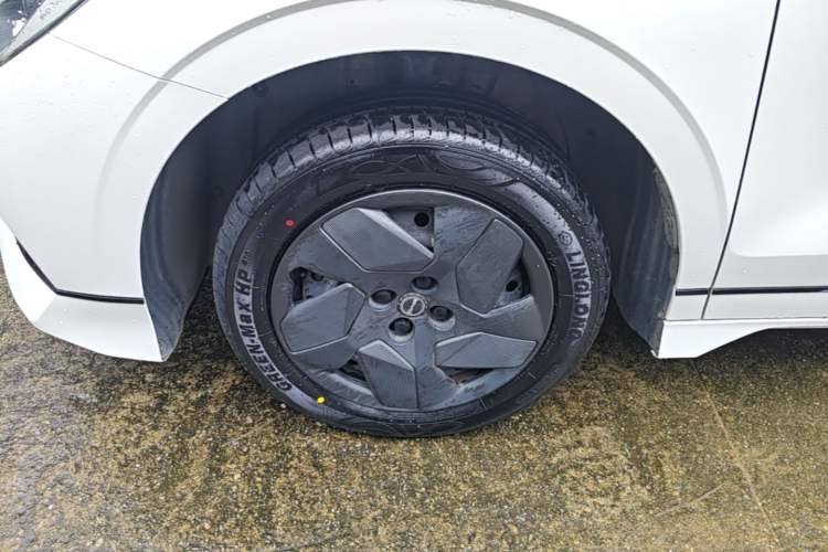 Used BYD e2 2023 Comfort Model Left Front Wheel Hub