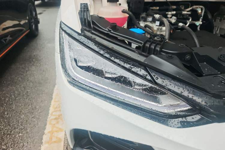 Used BYD e2 2023 Luxury Model Right Front Headlight