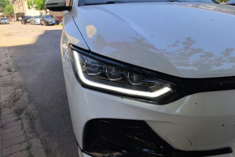 Used BYD e2 2023 Luxury Model Right Front Headlight