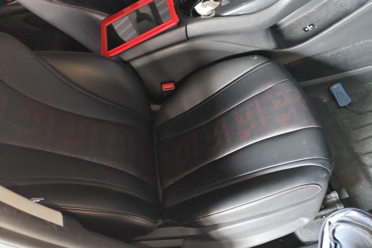 Used BYD e2 2023 Luxury Model Right Front Seat
