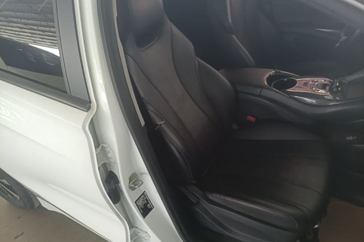 Used BYD e2 2023 Luxury Model Right Front Seat
